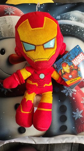 D_603760-MCO80646823592_112024-O.jpg Peluche Iron Man 28cm - Héroe De Marvel Para Coleccionistas Rojo