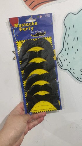 D_639878-MCO81308547458_122024-O.jpg Set X6 Bigotes Mostacho Postizos Para Disfraz Negro