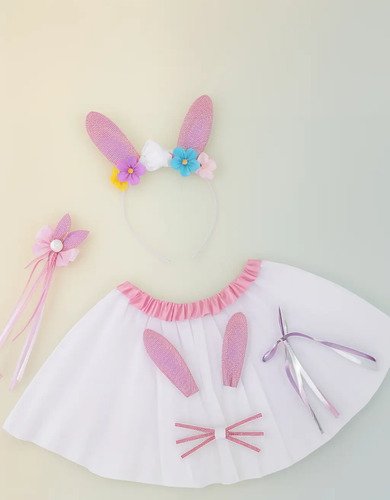 D_682109-MCO89571867177_082025-O.jpg Set Conejita Brillante Con Falda Blanca Y Orejitas Rosadas Blanco 4 A 8 Años