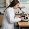 Bata Laboratorio Medico Manga Larga Botón Niños Envío Gratis